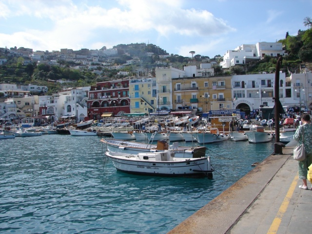 Isle of Capri Harbor.jpg